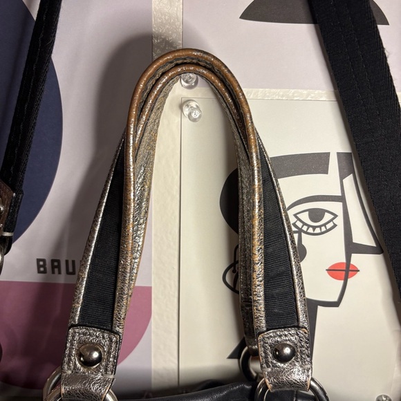 Coach Poppy Black Leather Convertible Bag - Picture 6 of 9